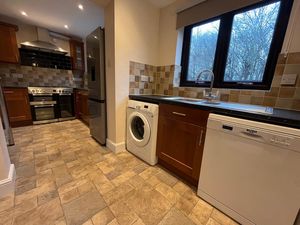 Photo 9- click for photo gallery